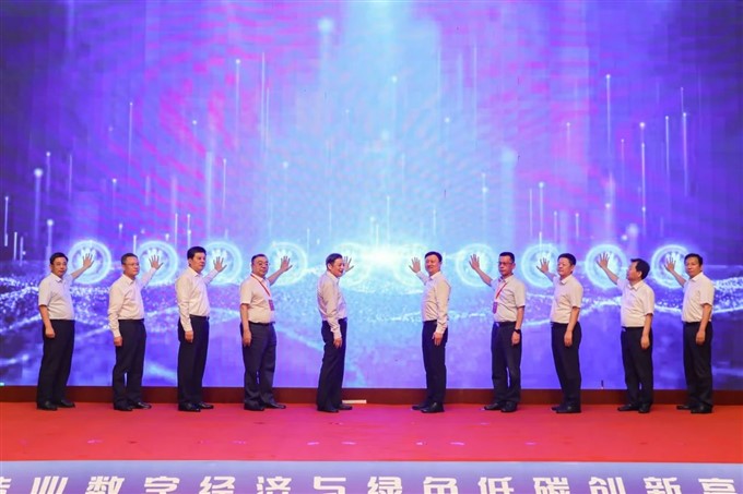 5ff64d8b097837bbd4cce7434e32a0e0.jpg