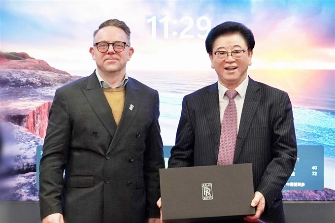 f82740af43ac7f23d3993b2477493f75.jpg f82740af43ac7f23d3993b2477493f75.jpg